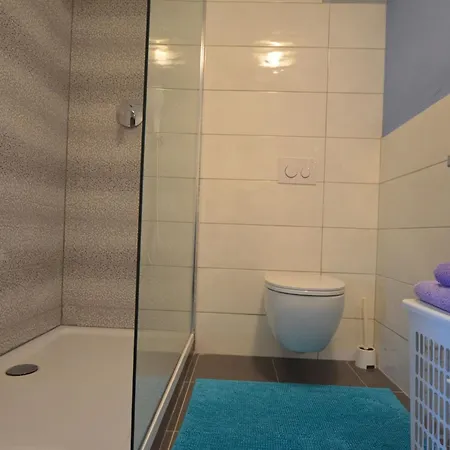 Exquisite Secluded With Pool - Four Bedroom With Pool Вилла *